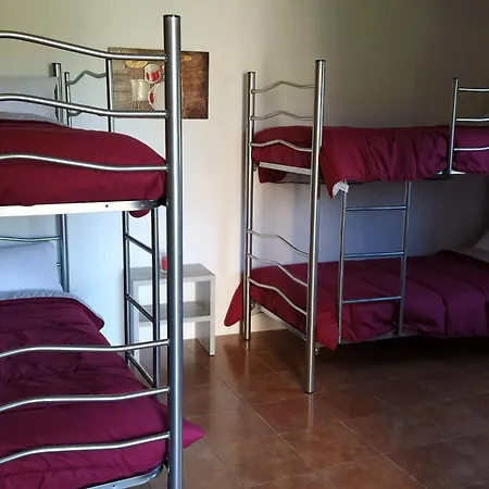 Vintecatro Vandrarhem Caldas De Reis