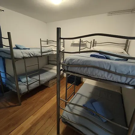 Vintecatro * Caldas De Reis