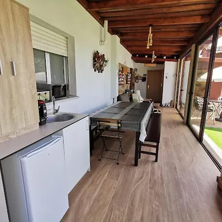 Vandrarhem Vintecatro Caldas De Reis